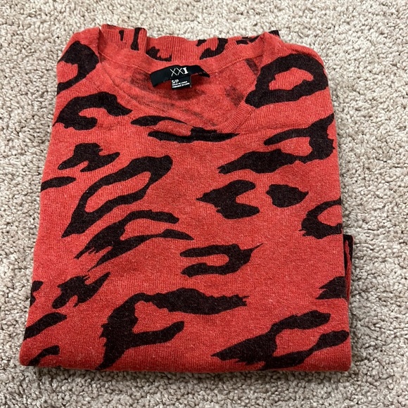 Forever 21 sweater - Picture 5 of 5